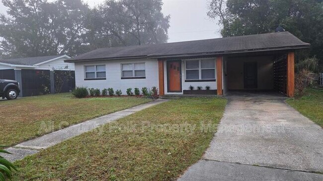 property at 1621 Huntington St