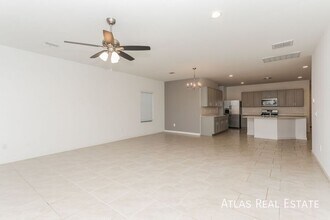 12510 W Gini Ln in Marana, AZ - Building Photo - Building Photo