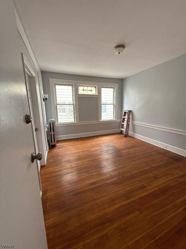 113 West End Ave in Newark, NJ - Building Photo - Building Photo