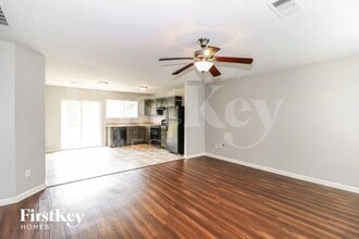 10045 Branley Oak Dr in Cordova, TN - Building Photo - Building Photo
