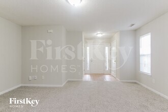 1673 Blue Lake Dr in Greenwood, IN - Building Photo - Building Photo