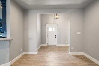 328 Kenwood Ave in Del Rio, TX - Building Photo - Building Photo