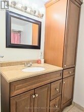 28 Fairmeadow Pl in Whitby, ON - Building Photo - Building Photo