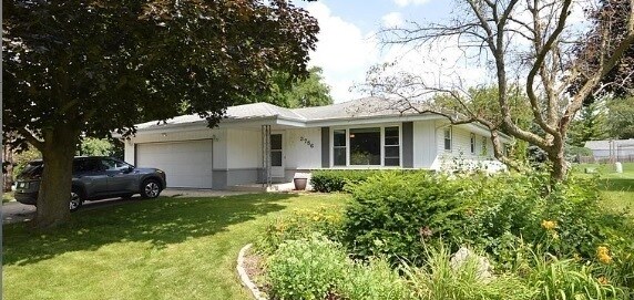 3756 W Thorncrest Dr in Franklin, WI - Building Photo - Building Photo