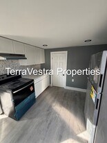 279 N Laurel St in Bridgeton, NJ - Building Photo