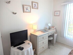 5377 Crestlake Blvd in Sarasota, FL - Building Photo - Building Photo