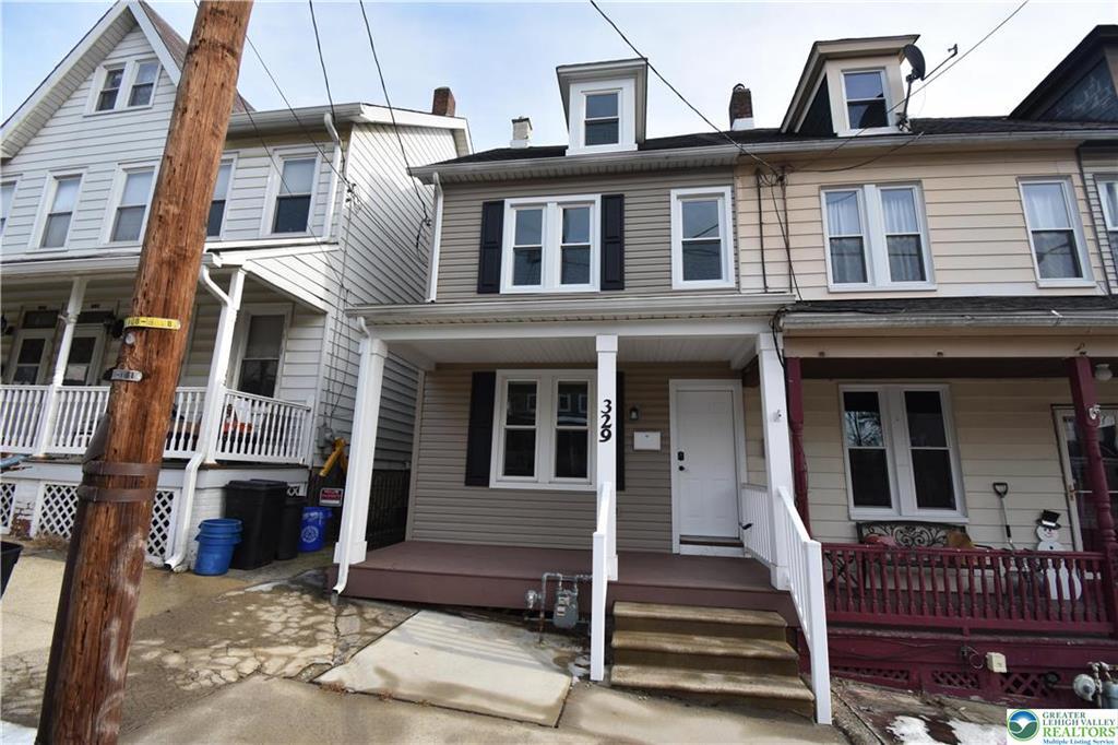329 N 9th St in Easton, PA - Building Photo