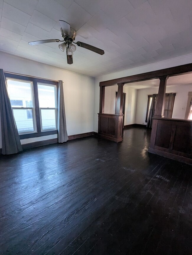 411 S Broadway St in Pittsburg, KS - Building Photo - Building Photo