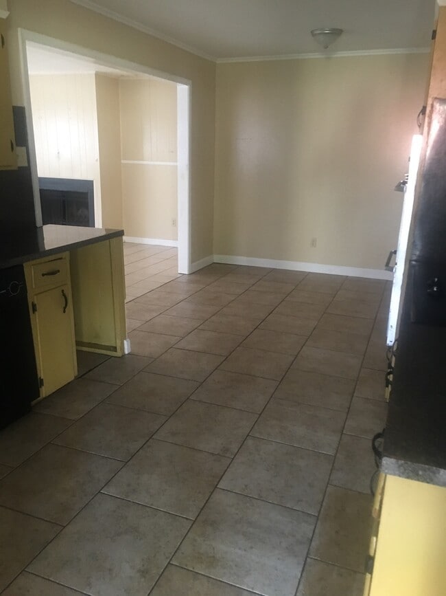 9439 Poinsettia Dr in Shreveport, LA - Building Photo - Building Photo