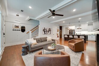 1323 S Louisiana St in Little Rock, AR - Building Photo - Building Photo