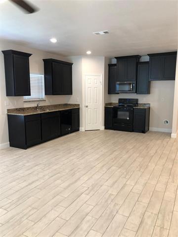 2911 Marshall St in Greenville, TX - Building Photo - Building Photo