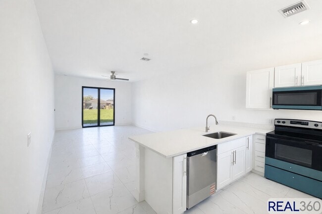 property at 1127 Homer Ave S