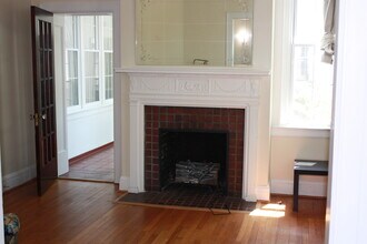 3409 Greenway, Unit 2D in Baltimore, MD - Building Photo - Building Photo