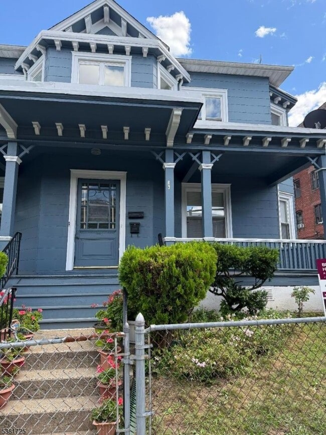 property at 196 Cleveland St