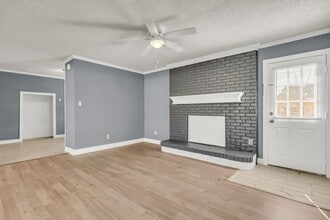 2303 Lafayette St in Tupelo, MS - Building Photo - Building Photo