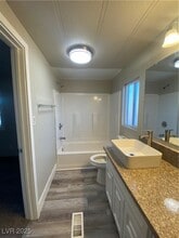 4331 W Victoria St in Pahrump, NV - Foto de edificio - Building Photo