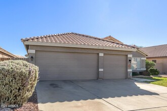 6633 W Via Montoya Dr, Unit 3402 in Glendale, AZ - Foto de edificio - Building Photo