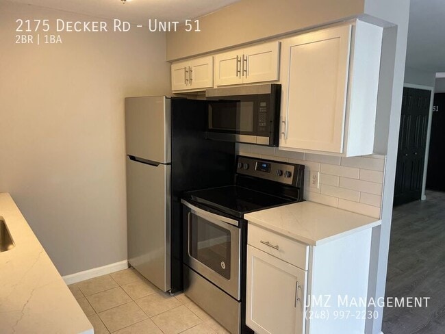 property at 2175 Decker Rd