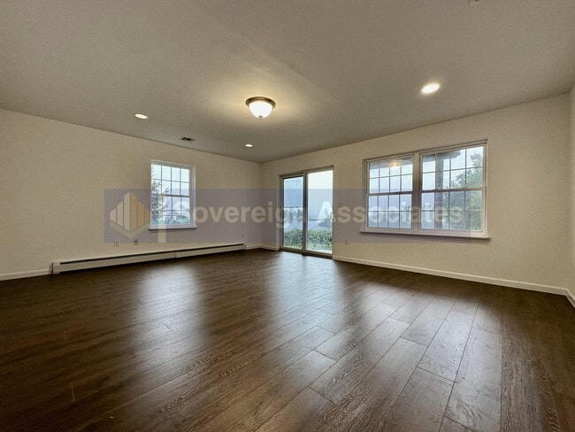 36 Rockland St in Haverstraw, NY - Building Photo - Building Photo