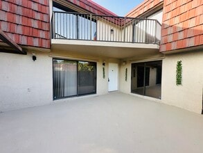 8559 Boca Rio Dr in Boca Raton, FL - Building Photo - Building Photo