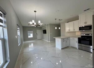 104 S Dove St in Mission, TX - Building Photo - Building Photo