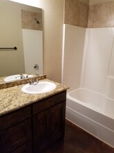 101 Crossfire Ct in Weatherford, TX - Building Photo - Building Photo