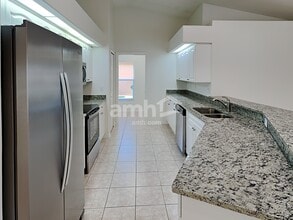 5807 28th St E in Bradenton, FL - Building Photo - Building Photo