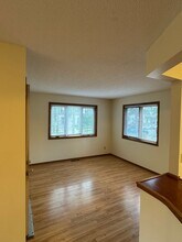 313 4th Ave SE in Minneapolis, MN - Building Photo - Building Photo