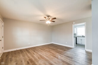 4917 Barlow Dr in Lawrence, IN - Building Photo - Building Photo