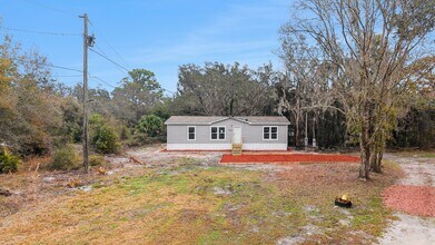 9544 Ellis St in New Port Richey, FL - Building Photo - Building Photo