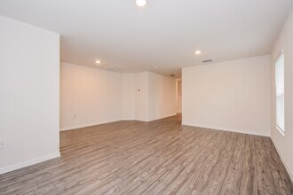 193 Blackstone Dr in Ft. Myers, FL - Building Photo - Building Photo