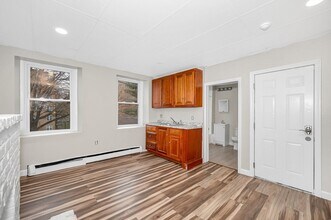 114 Appleton St in Lowell, MA - Building Photo - Building Photo