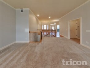 5401 NW 93rd St in Kansas City, MO - Building Photo - Building Photo