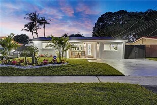 4711 SW 42nd Terrace in Fort Lauderdale, FL - Building Photo