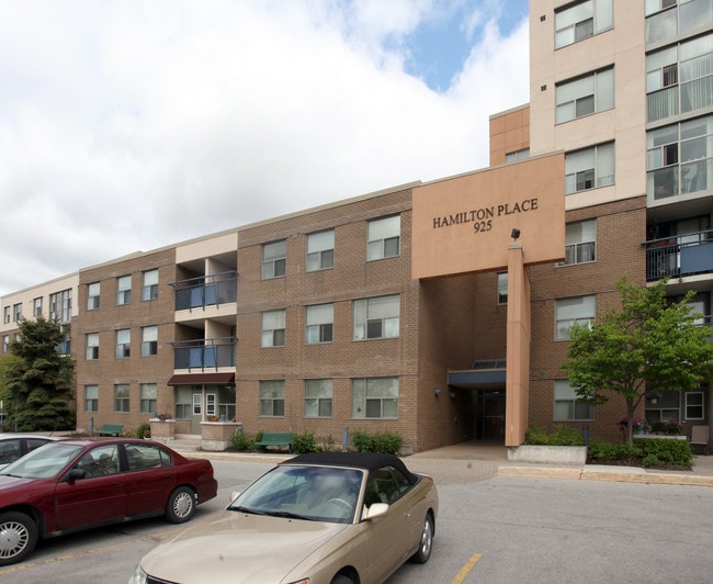 Hamilton Place Apartments Newmarket, ON Apartments For Rent