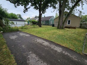 2103 Browning St in Ferndale, MI - Building Photo - Building Photo