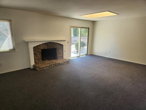 776 Libby Dr in Riverside, CA - Building Photo - Building Photo