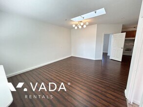 367 Fenton St in New Westminster, BC - Building Photo - Building Photo