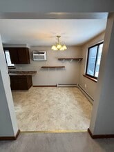 169 Jefferson Ave, Unit #2 in North Tonawanda, NY - Foto de edificio - Building Photo