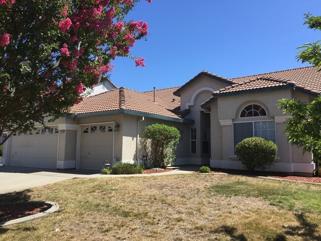 property at 1810 Paseo Penasco