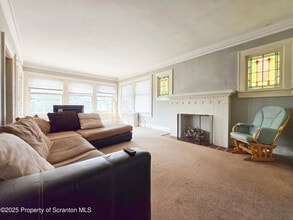 542 Colfax Ave in Scranton, PA - Building Photo - Building Photo