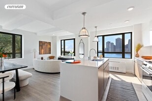 124 Columbia Heights in Brooklyn, NY - Building Photo
