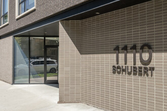 Schubert Pointe in Chicago, IL - Building Photo - Building Photo