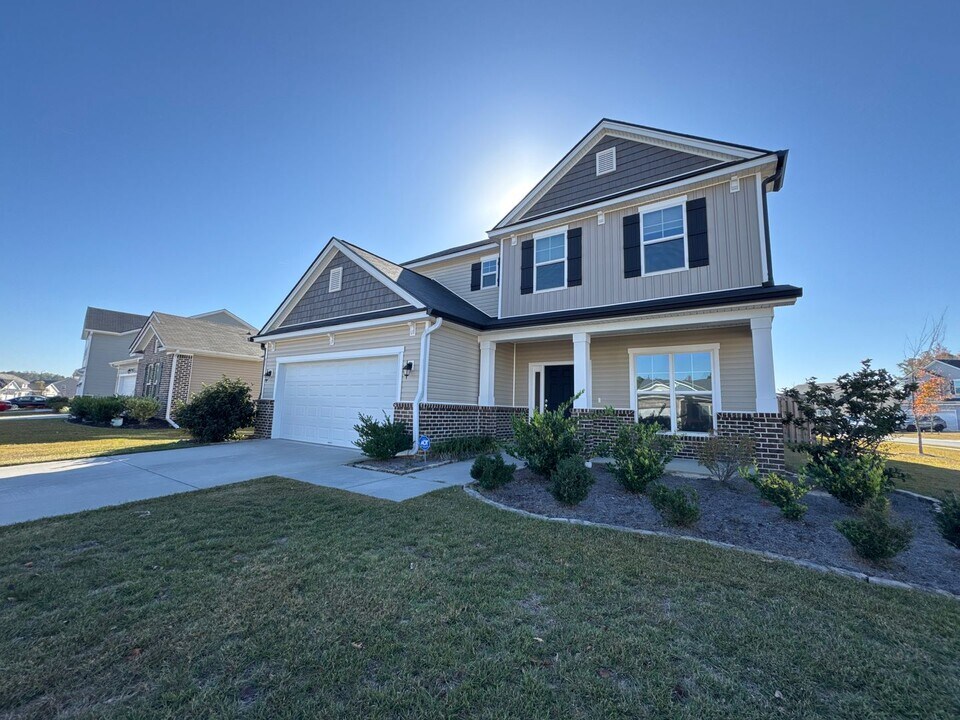 93 Melody Dr in Pooler, GA - Building Photo