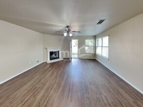 3917 Cane River Rd in Fort Worth, TX - Building Photo - Building Photo