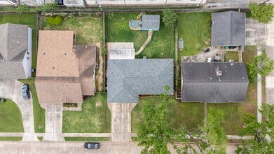2407 Willowby Dr in Houston, TX - Building Photo - Building Photo