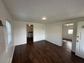 461 Dennis Dr in Nashville, TN - Building Photo - Building Photo