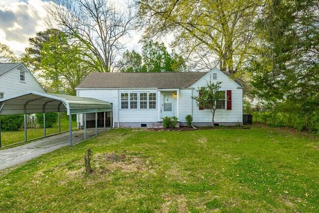 property at 25 Hunt Ave