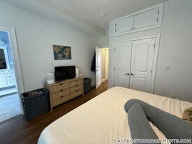 249 Lexington St in Boston, MA - Building Photo