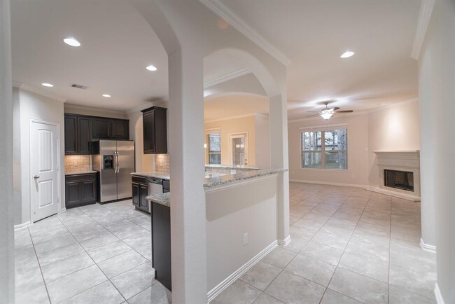property at 54 N Marshside Pl